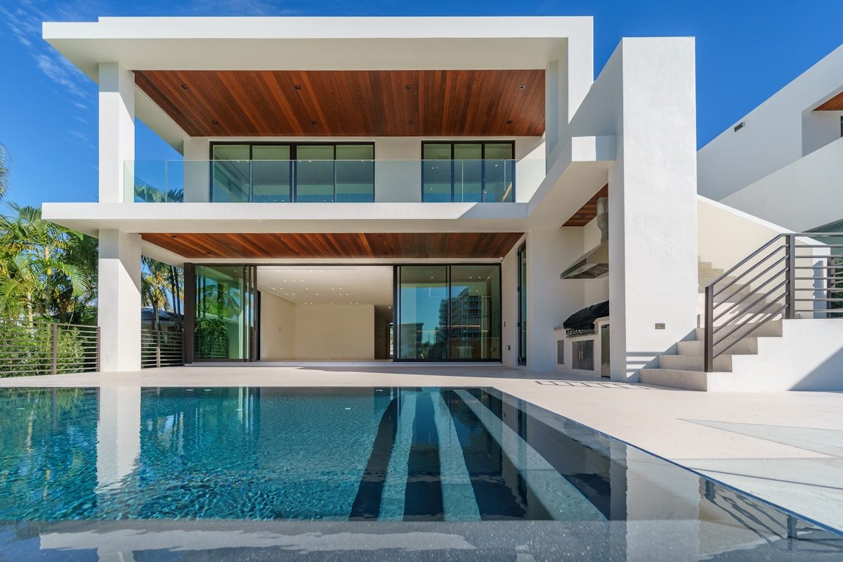 Villa moderne avec vue mer en Thaïlande